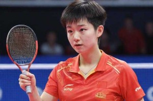 林诗栋蒯曼美网夺冠全记录，中国混双如何打破欧美垄断？林诗栋蒯曼美网首冠背后的突围战，中国混双如何撼动欧美霸权？，结构解析，前段突出核心事件，首冠强调历史性突破；后段用突围战强化抗争意象，撼动霸权比打破垄断更具冲击力，同时保留原题核心矛盾点）
