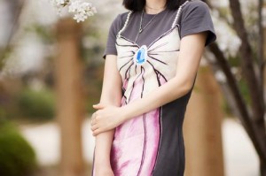 董璇张维伊带小酒窝参加友人婚礼，萌娃外交官的社交课与明星家庭相处之道，董璇张维伊携小酒窝亮相婚礼，萌娃外交官的社交课与明星家庭相处之道