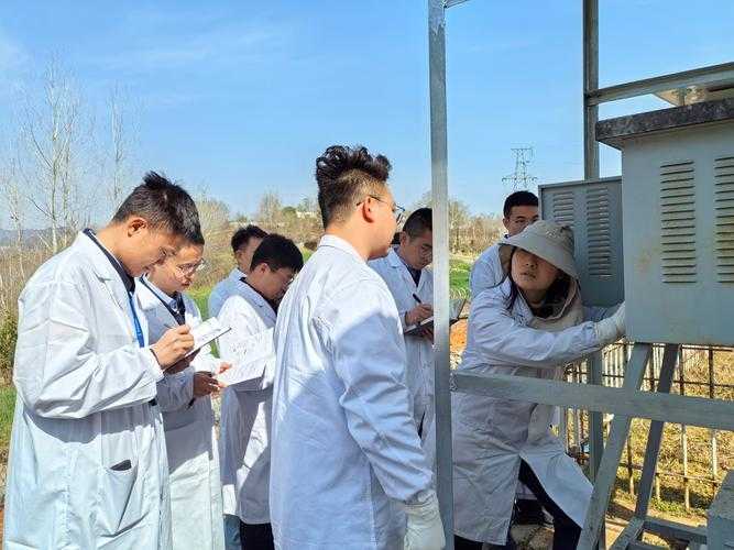 中核集团铀浓缩技术突破！中国核工业迈出关键一步