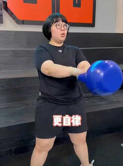 惊心动魄的60斤,颜如晶用一年时间完成人体脱胎换骨实验 约1826字)